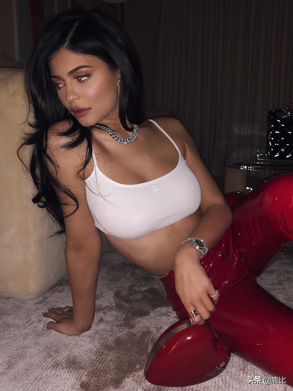 女明星一般戴哪款手表,明星戴的腕表有哪些