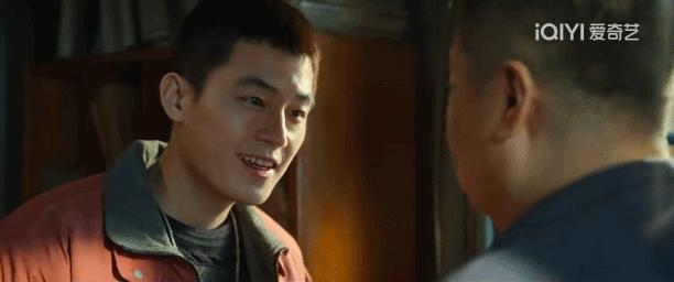 农村男孩逆袭成巨星,农村小伙成名之路