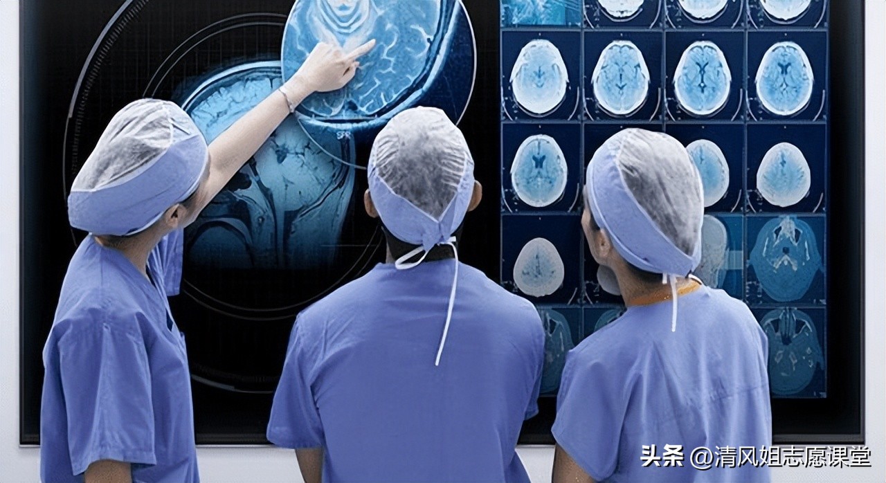 大学医学影像学是考些什么,高考填报志愿专业分析医学影像