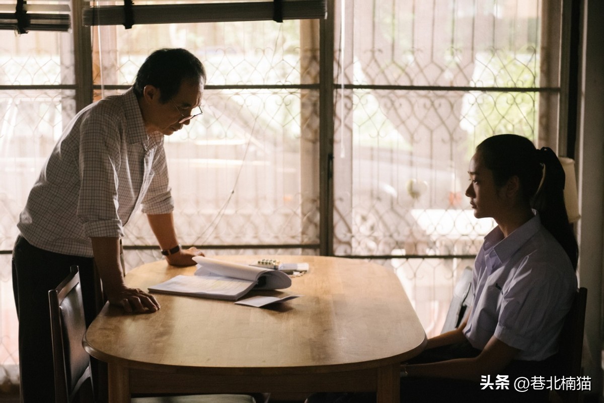 天才枪手电影蒙太奇拍摄手法,天才枪手电影镜头解说