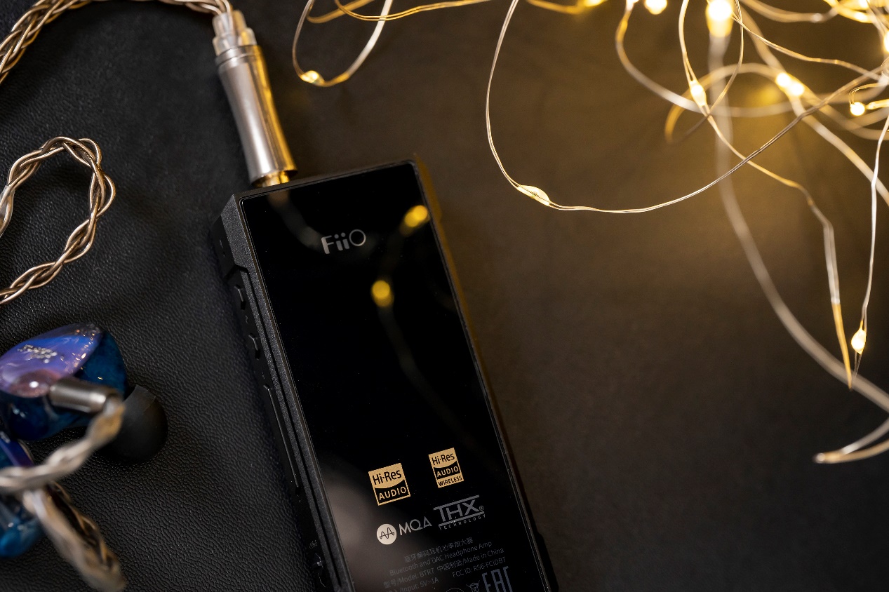 飞傲btr7接有线耳塞效果如何,飞傲btr7蓝牙音质改善不明显