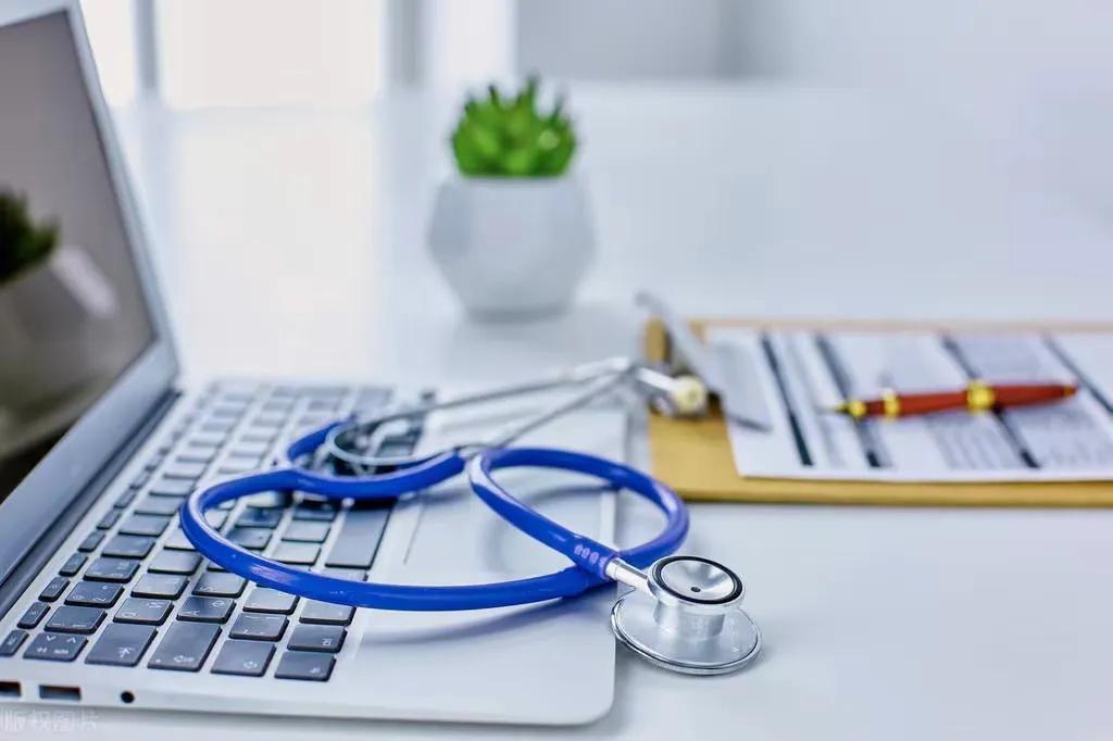 女子怀孕七个月被发现,四维检查胎儿发育异常引产