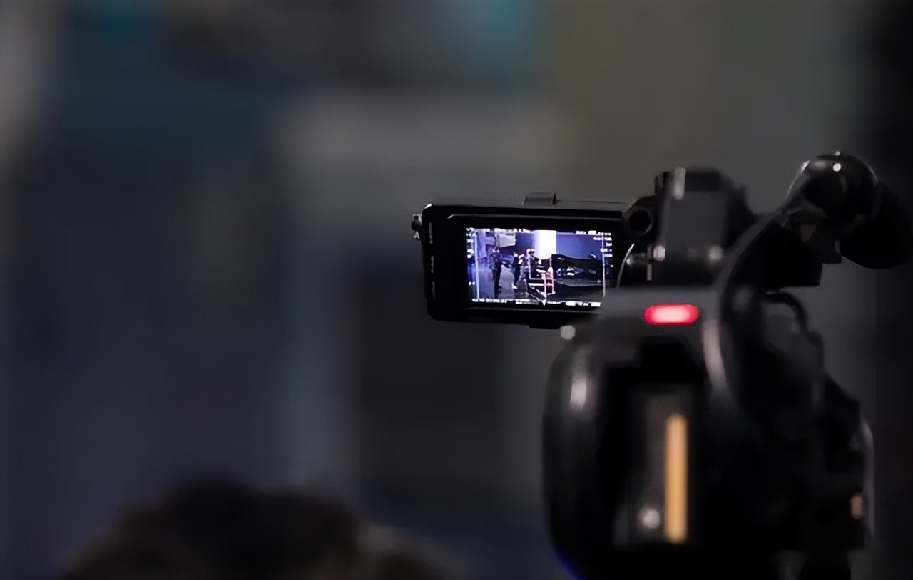 直播带货团队应该如何做,直播运营人员配置团队架构