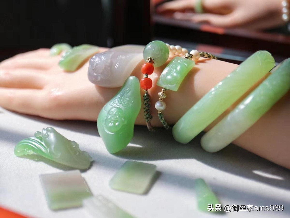 戴和田玉碧玉的好处和禁忌,戴和田玉石项链有什么好处吗