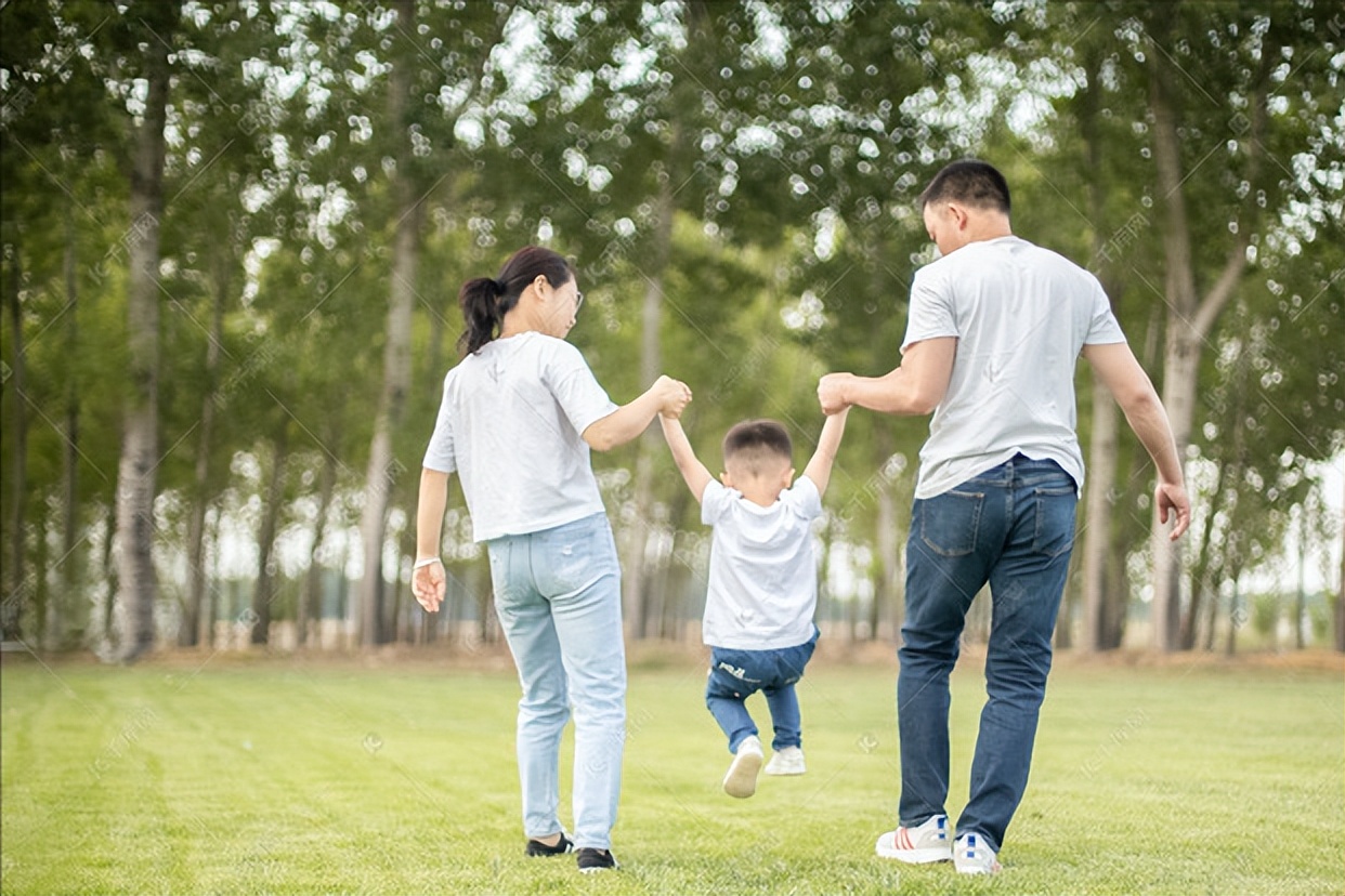 17岁谷丙转氨酶105,18岁男孩转氨酶五百多
