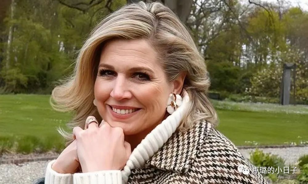 一对耳环价值36万,一对耳环一百万