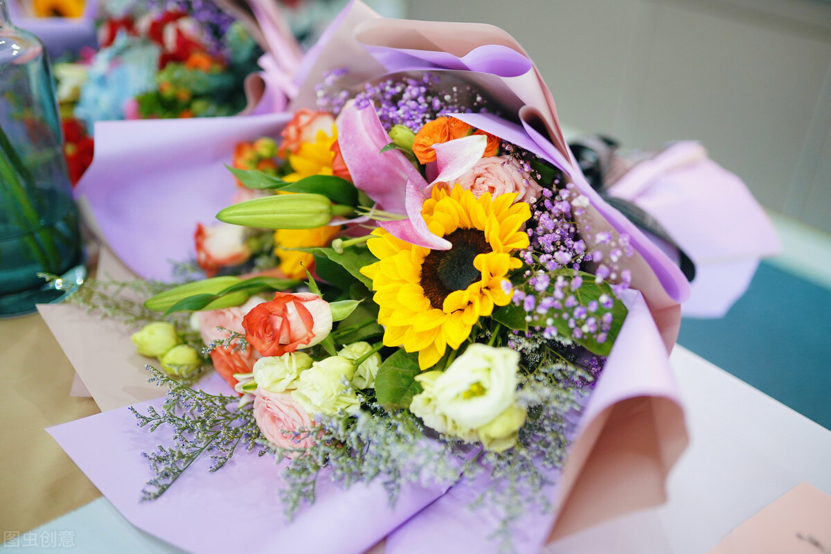 教师节最适合什么礼物,教师节最好的礼物应该送什么呢