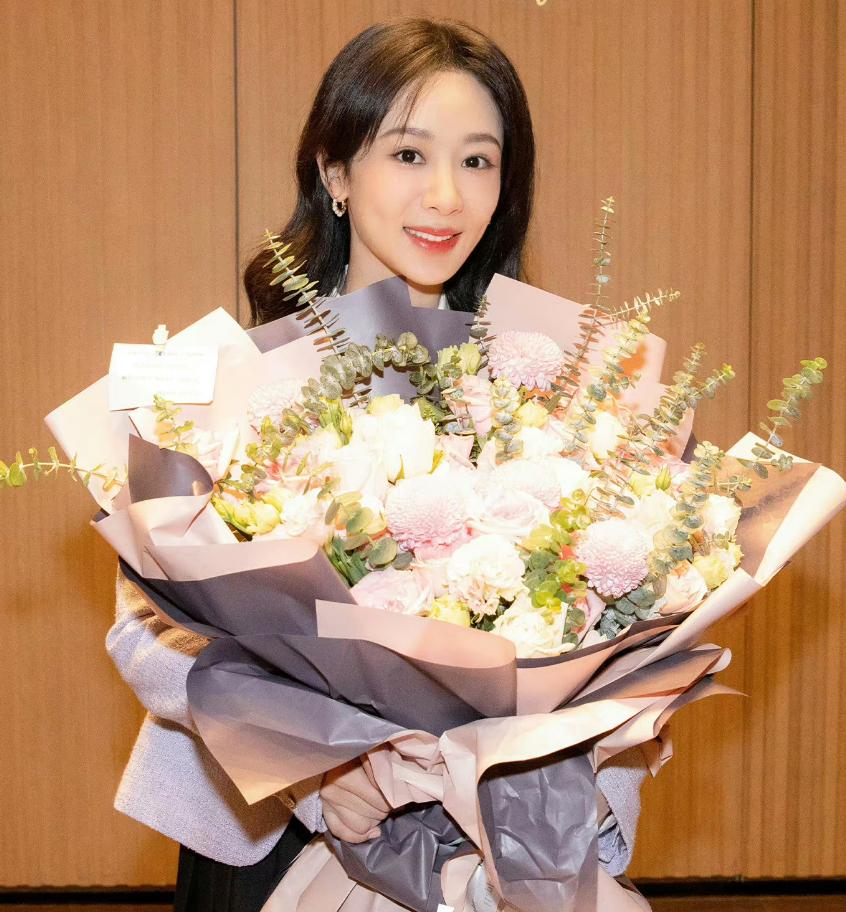 杨紫范丞丞新剧口碑,杨紫范丞丞热度破万赞誉高