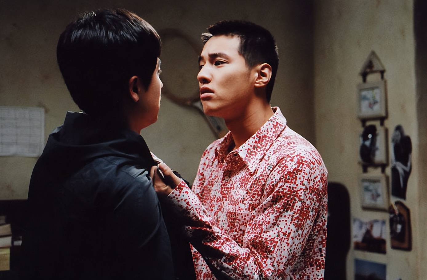 韩国电影兄弟间的感情故事,韩国家庭关系最复杂电影