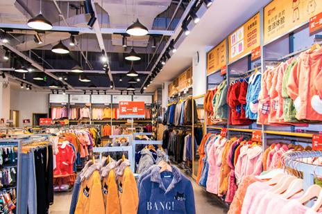 限定梦幻装置，圣诞拍照打卡好去处就在华熙LIVE·528