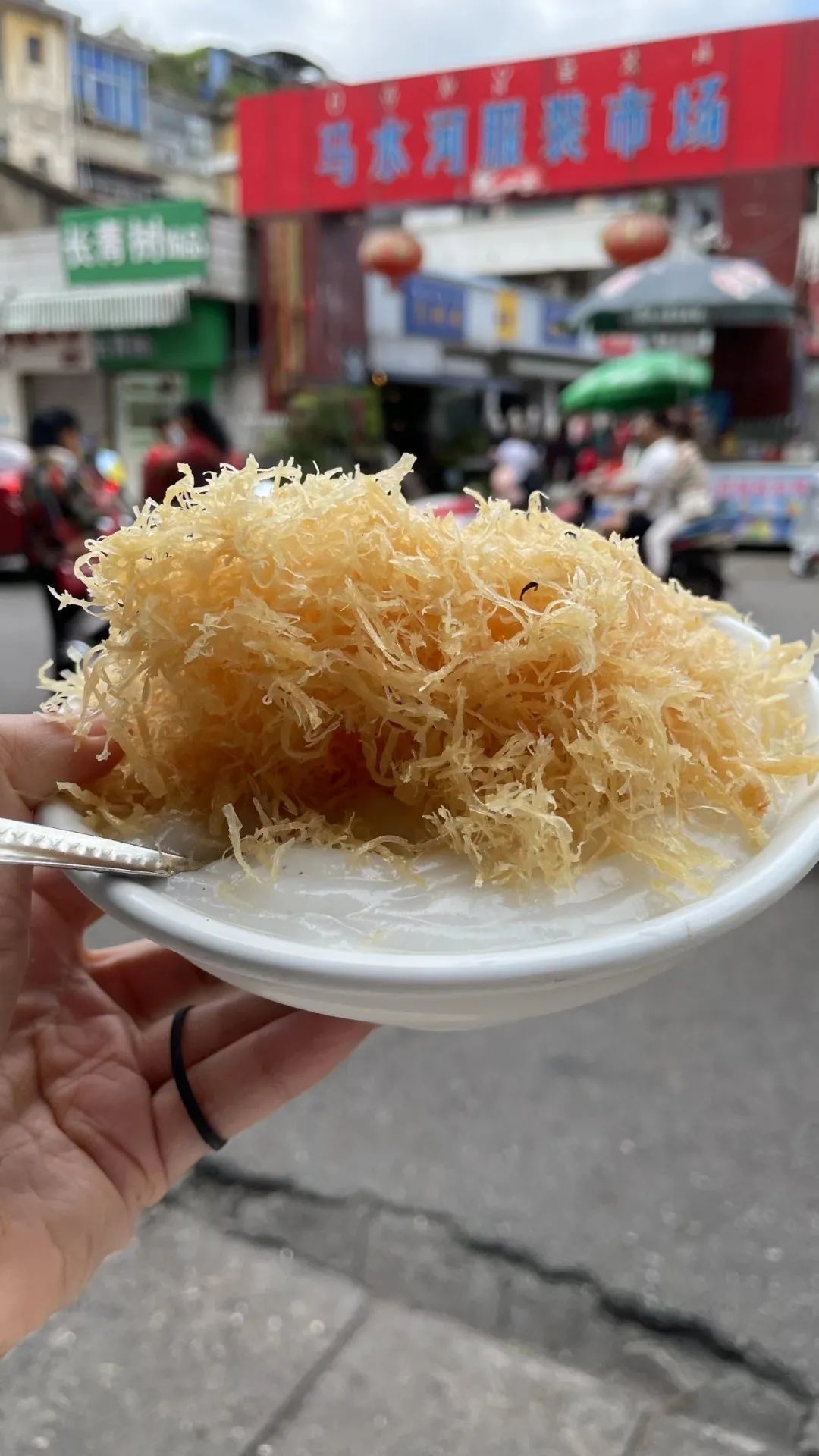 外地朋友来四川吃美食,外地朋友来四川吃苍蝇馆子