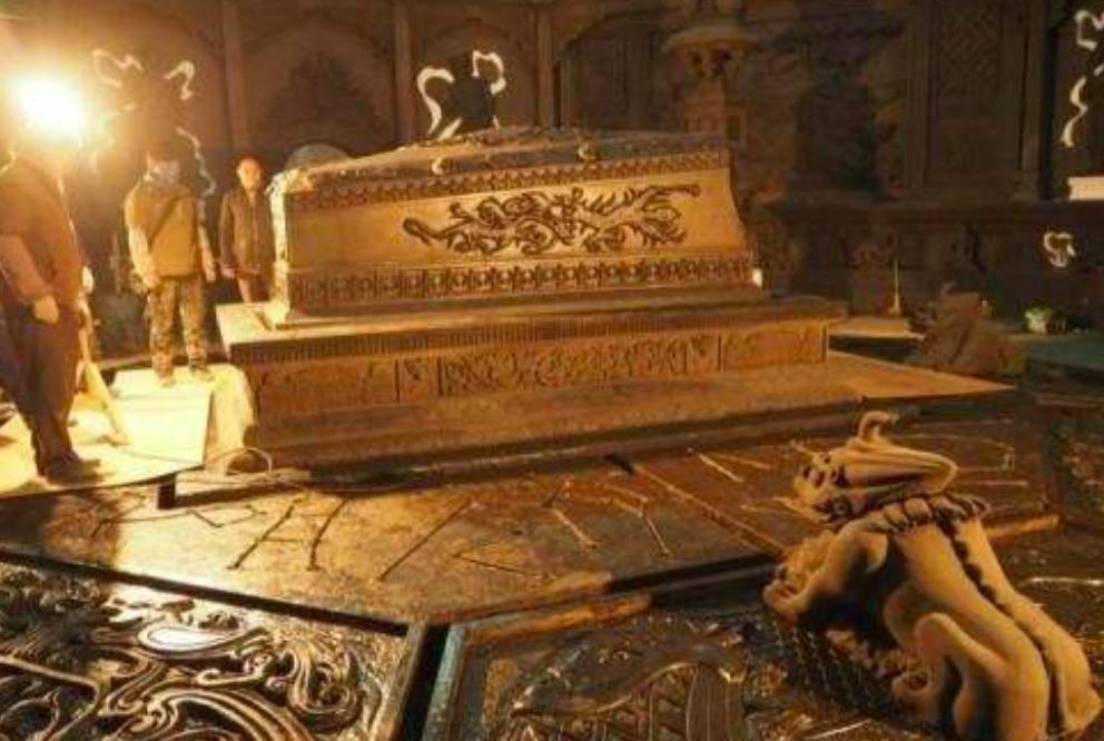 孙殿英盗取慈禧墓全过程,孙殿英盗取慈禧陵墓第几集