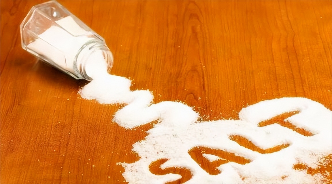 长期少吃盐会有什么症状,长期不吃盐会造成什么病