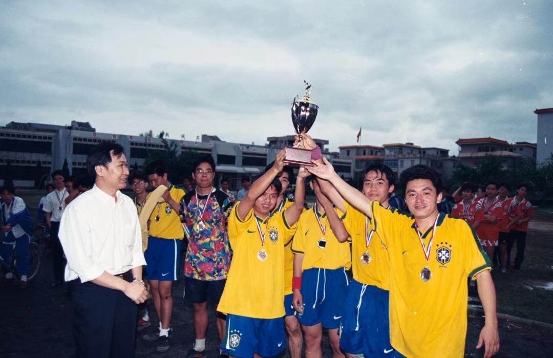 那些年的足球遗憾,最让你深刻的足球记忆