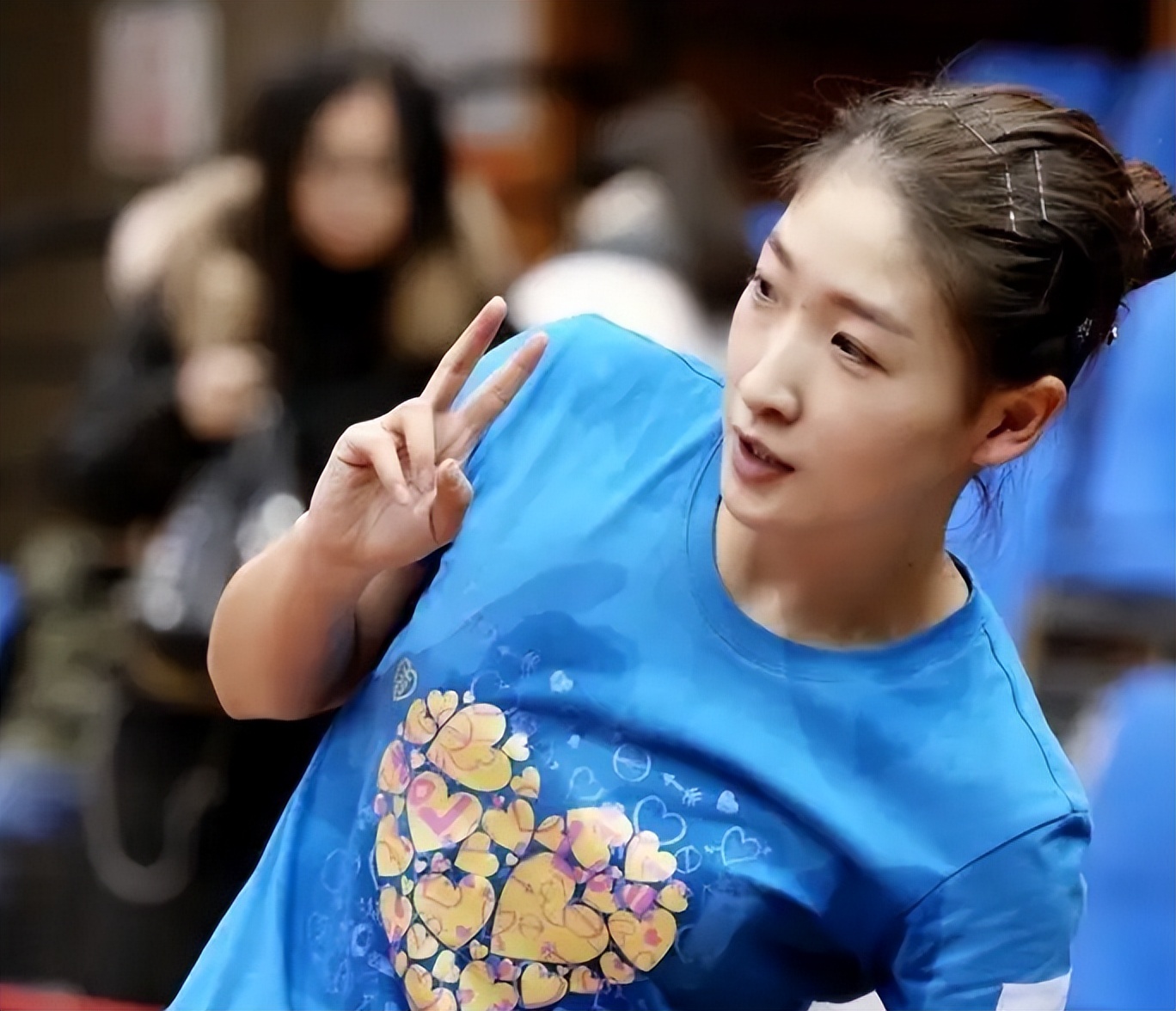 张继科和女友聚餐,张继科和女生约会