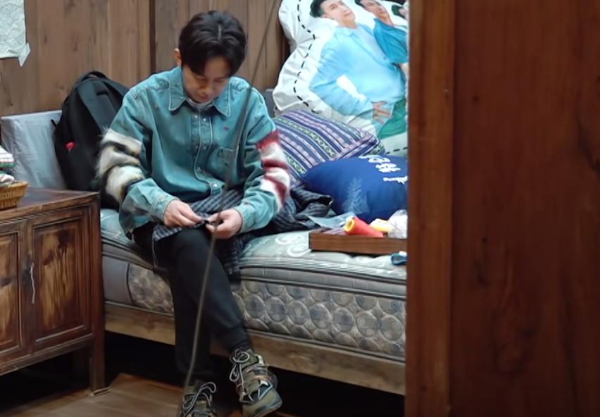 张艺兴黄磊有爱瞬间,黄磊每天吃7种什么药