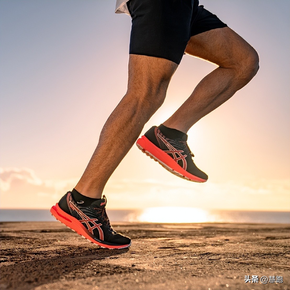 亚瑟士跑鞋推荐前十名性价比高,亚瑟士2022新款