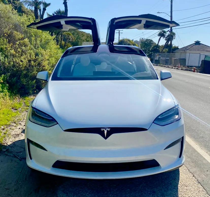 试驾特斯拉新款modelx,试驾特斯拉modelx2020功能介绍