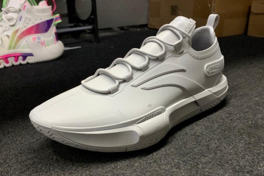 李宁新品！闪击9多配色曝光，新拖鞋太帅了，驭帅16低帮也来了