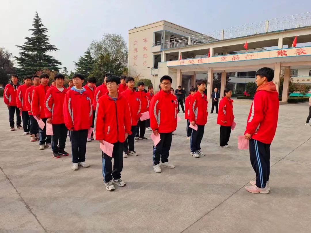 河南李如冰说：宋妈妈《青少年人生格言》给我一股奋发向上的力量