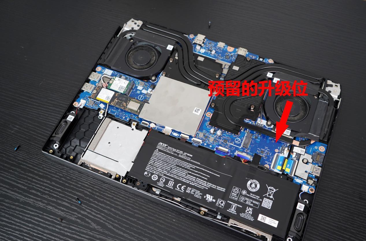 12代游戏本17寸,威刚xpg翼龙s70se4.01tb