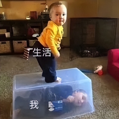 七匹狼腰带搞笑视频,被七匹狼打是一种什么感觉