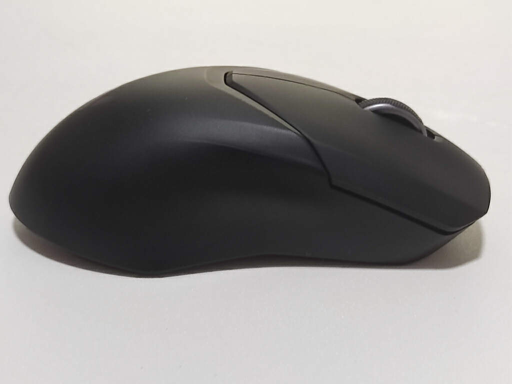 小巧灵敏黑科技雷柏vt9pro鼠标,雷柏rapoovt9pro无线游戏鼠标