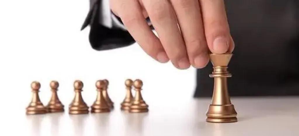 开局三把真火02｜烧得“准”：在摆布关系中推进