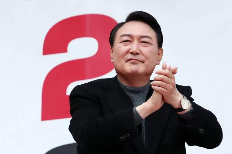 韩国总统手上写字,韩国总统选举文在寅