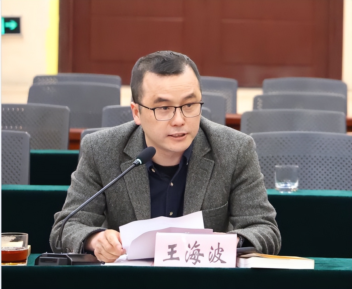 书籍发布会暨乡村振兴研讨会,振兴路上报告文学