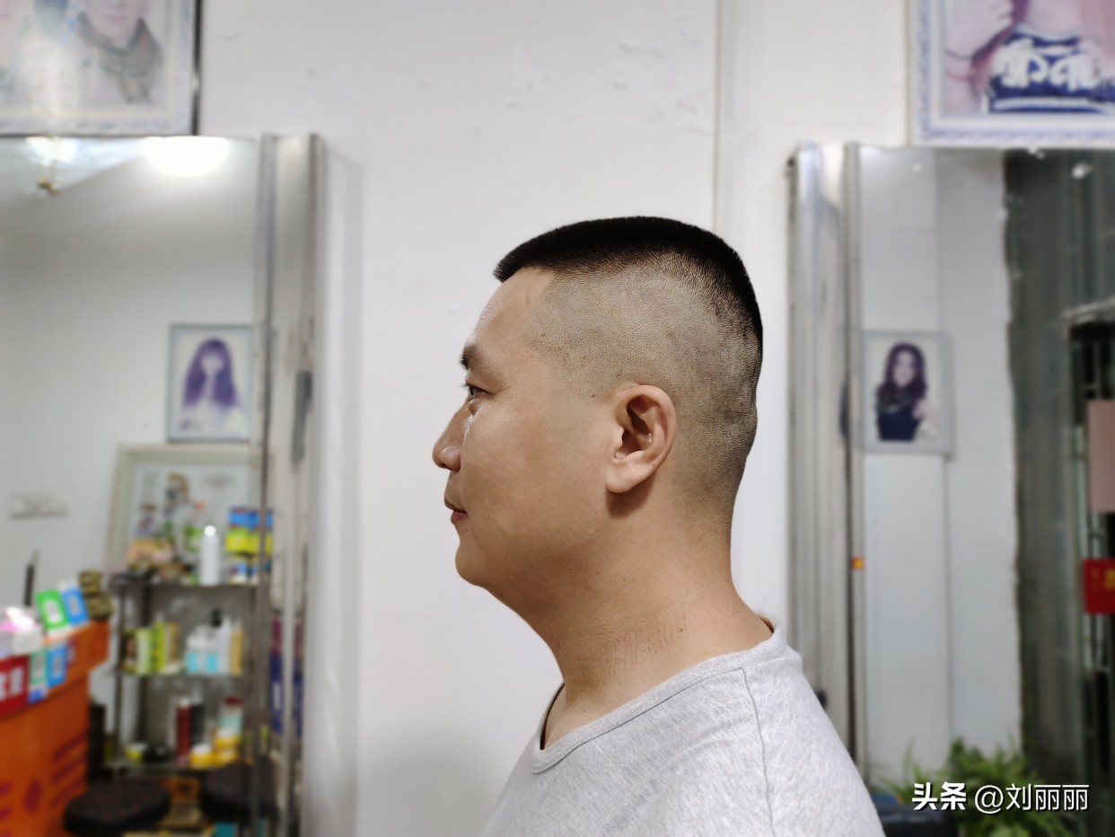 越剪越好看的发型,时尚中长发型女2021流行发型