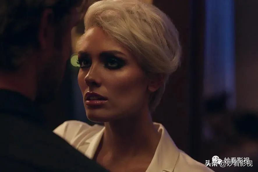 放荡以爱之名——《性/生活第2季》