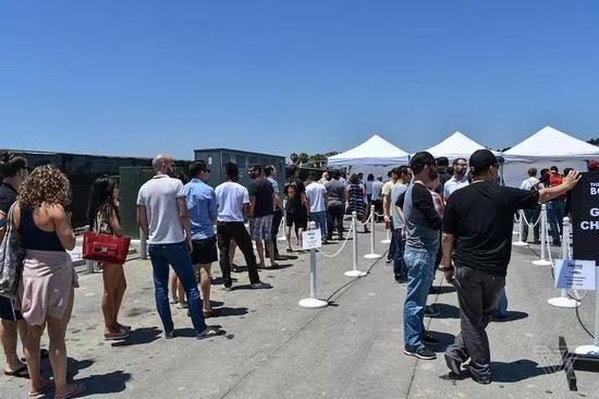 马斯克开了几家公司,马斯克开其他车