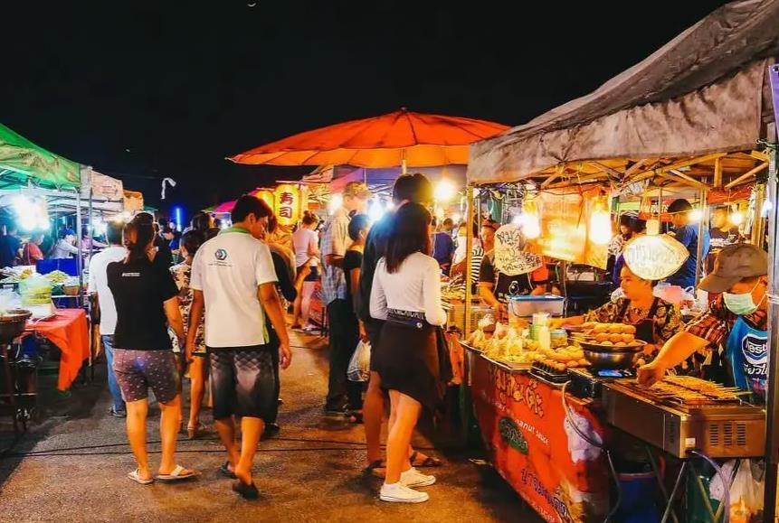 95后夫妻摆摊日入9000元，真事还是“励志故事”？详细分解剖析