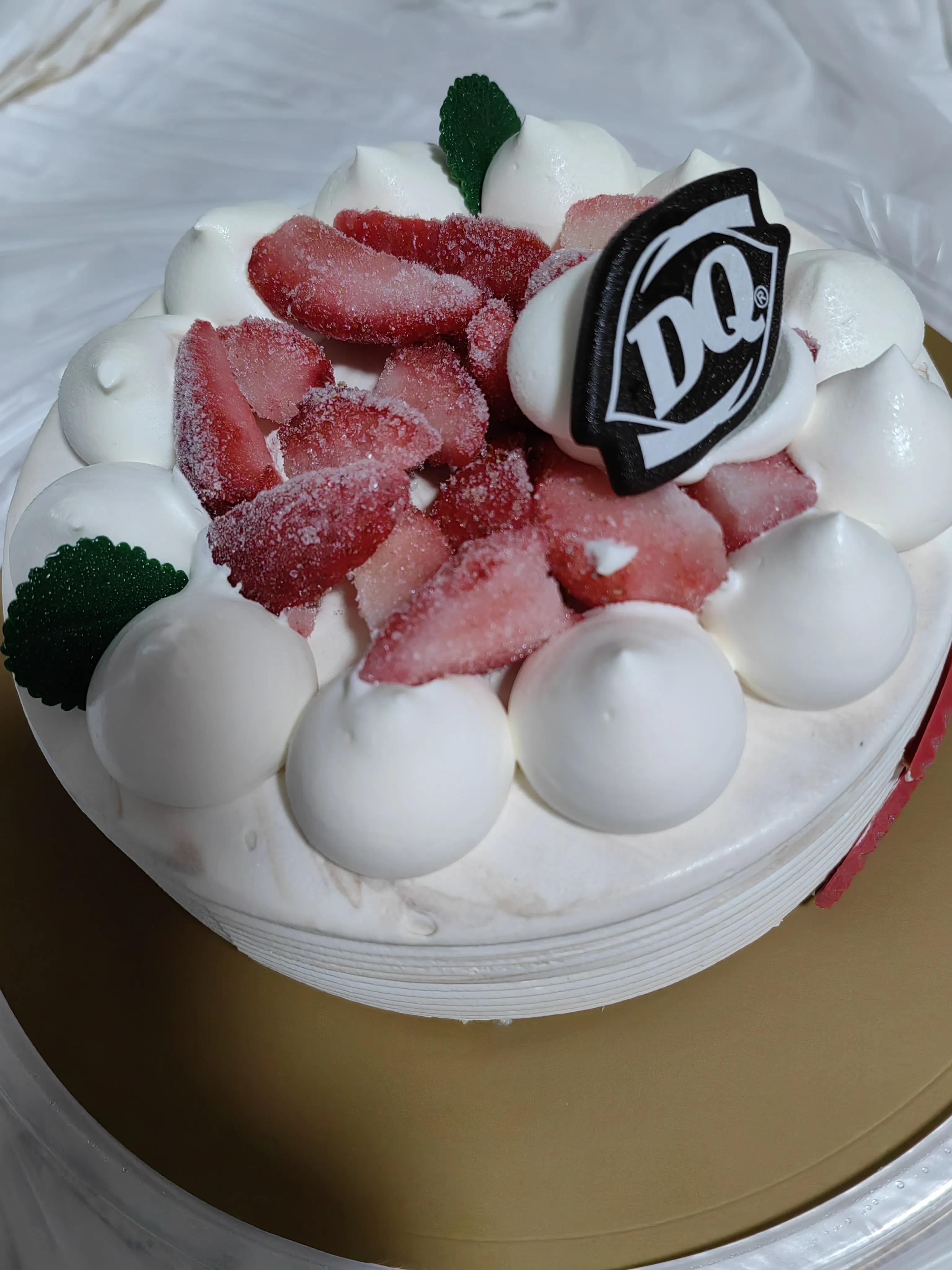 哪种冰淇淋蛋糕比较好吃,正宗冰淇淋蛋糕是什么样