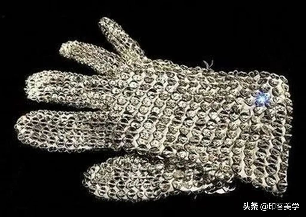 顶流名人的遗物,一缕头发也拍出百万?