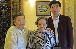 她是十位元帅夫人中，唯一健在的一个，今年已经95岁，子女都很牛
