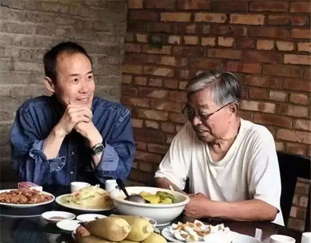 褚时健是怎么被诬陷入狱的,褚时健到底有没有贪污