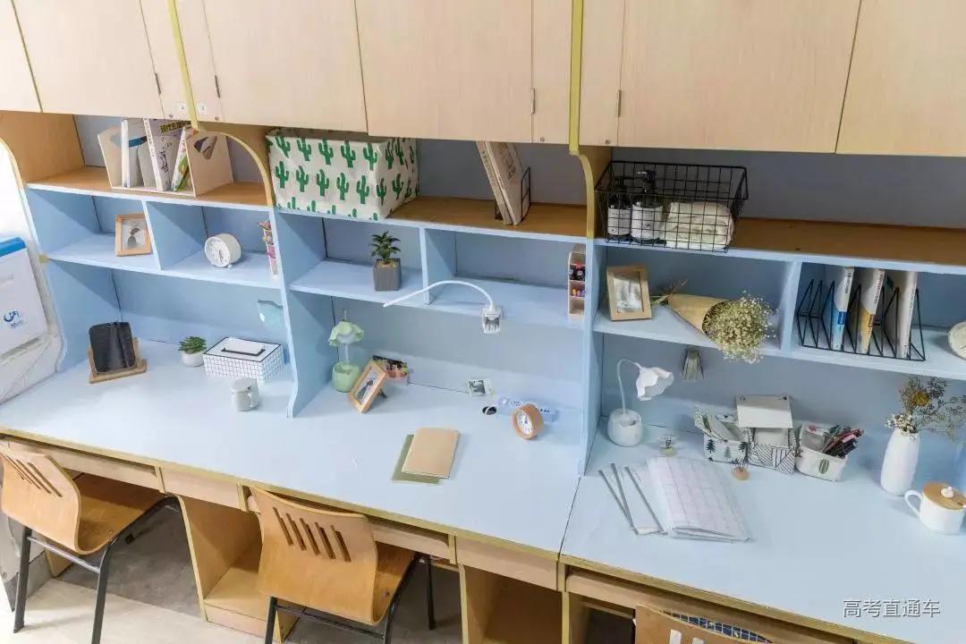 盘点那些环境极好大学宿舍,国内四大豪华大学宿舍