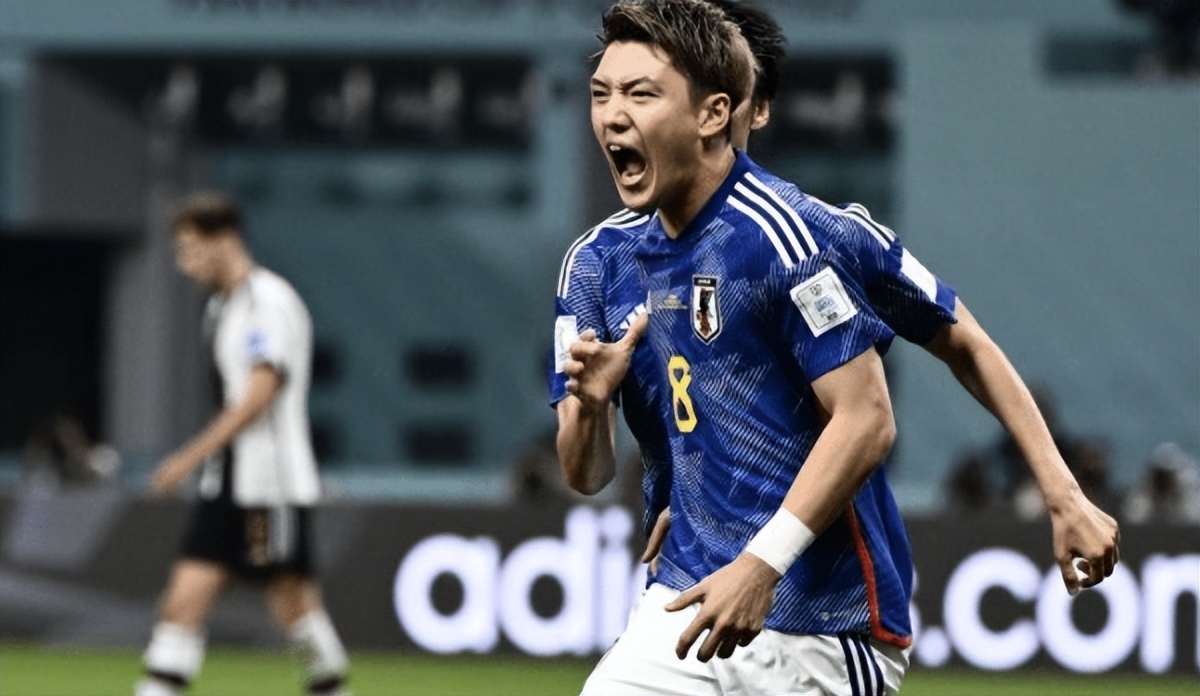 伊朗2-3卡塔尔半全场胜负比赛结果,伊朗2-1逆转英格兰