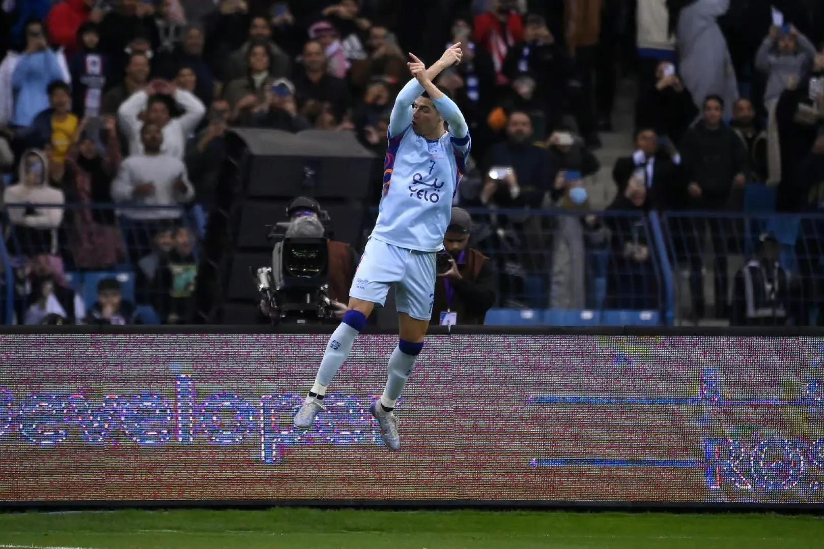 c罗和梅西同台照片c罗帅,世界杯c罗和梅西的比赛视频