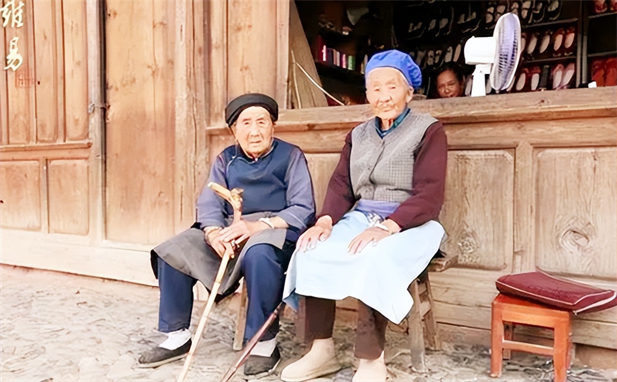 寿有三不过指什么,过寿不能三个年龄过是什么意思