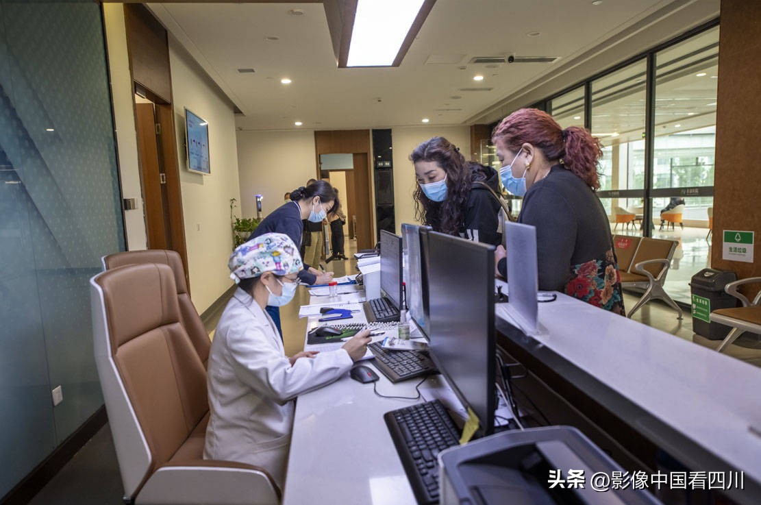 都江堰医院肠胃科,都江堰首嘉医院胃肠镜