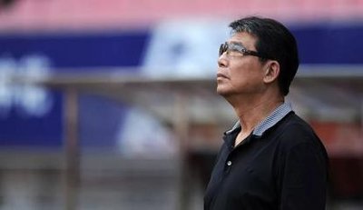 中国足坛奇葩事件,中国足球最奇葩事件视频