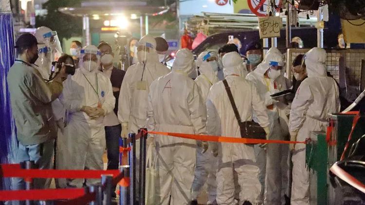 香港疫情未到高峰,个案还在蹭蹭上涨,专家建议寻求内地协助