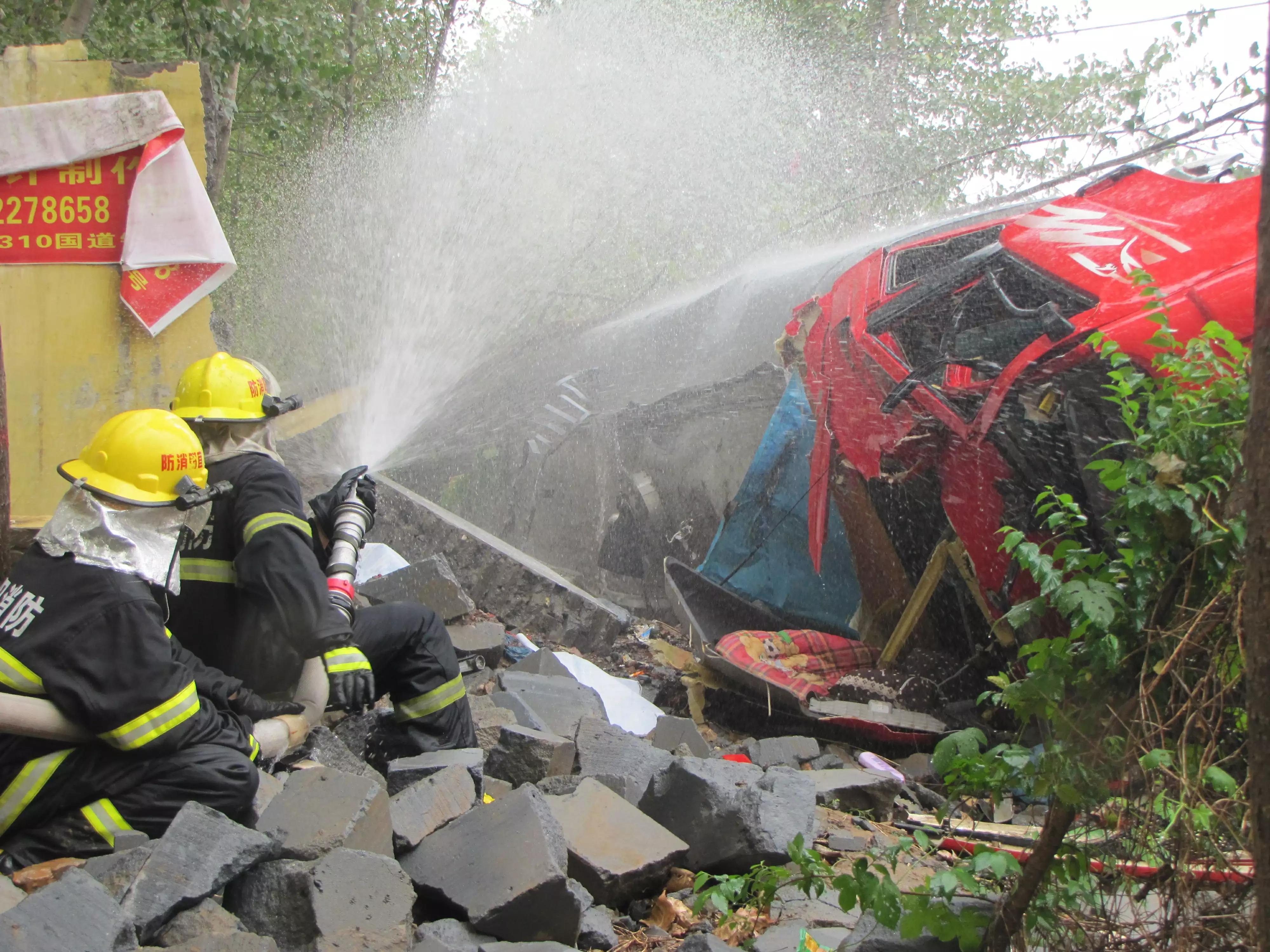 危机发生在省道——《红门记忆》连载之二十四