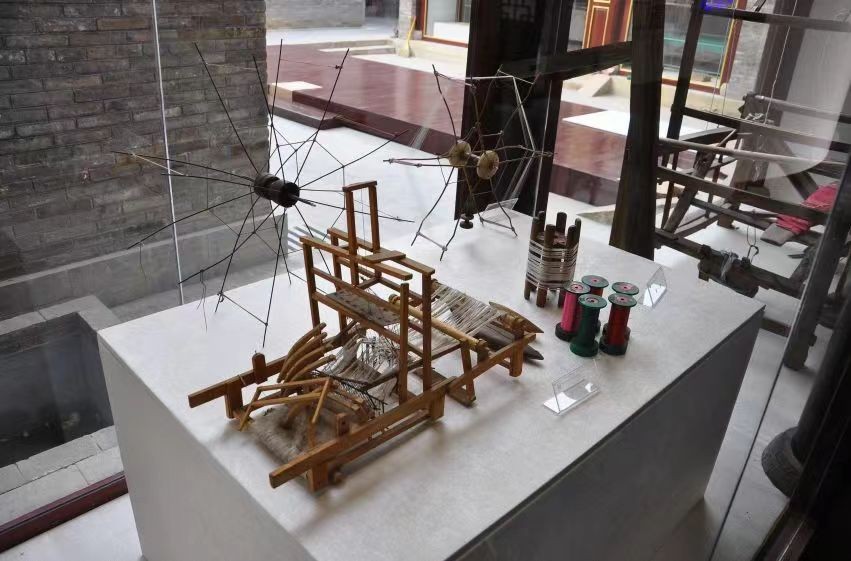 手摇纺车的历史故事,古代手摇纺线车