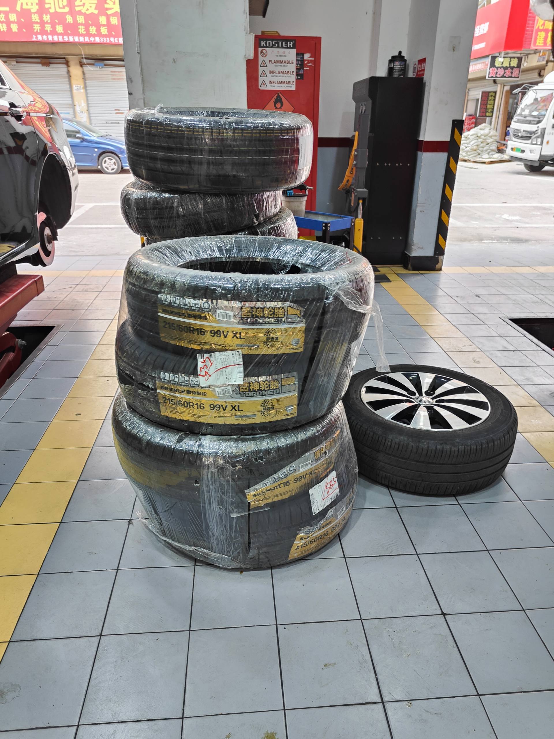 雷神跟马牌哪个更静音,雷神静悦轮胎对比马牌mc5