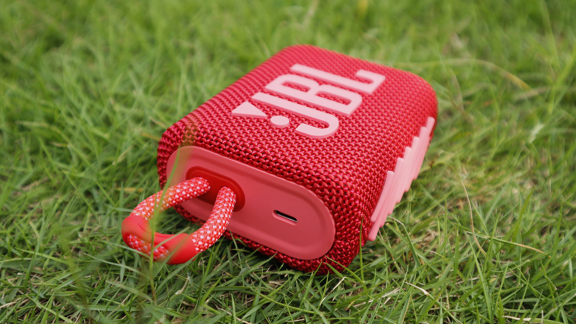 jblgo3蓝牙音箱防水,jbl金砖3蓝牙音箱评测