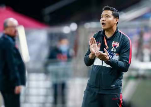 让人扼腕叹息的中国马拉多纳，健力宝球员系列之折翼的天鹅张效瑞